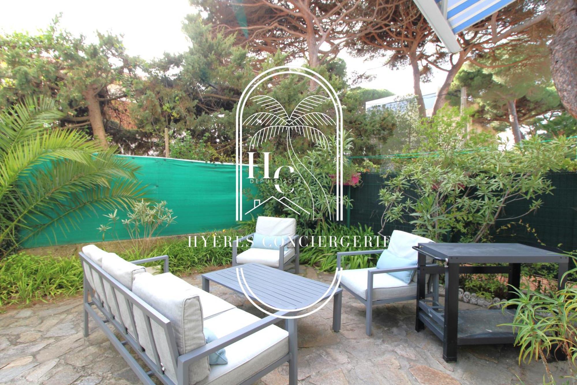 Duplex Au Coeur Du Port D'Hyeres- Plages Parking By Hc 外观 照片