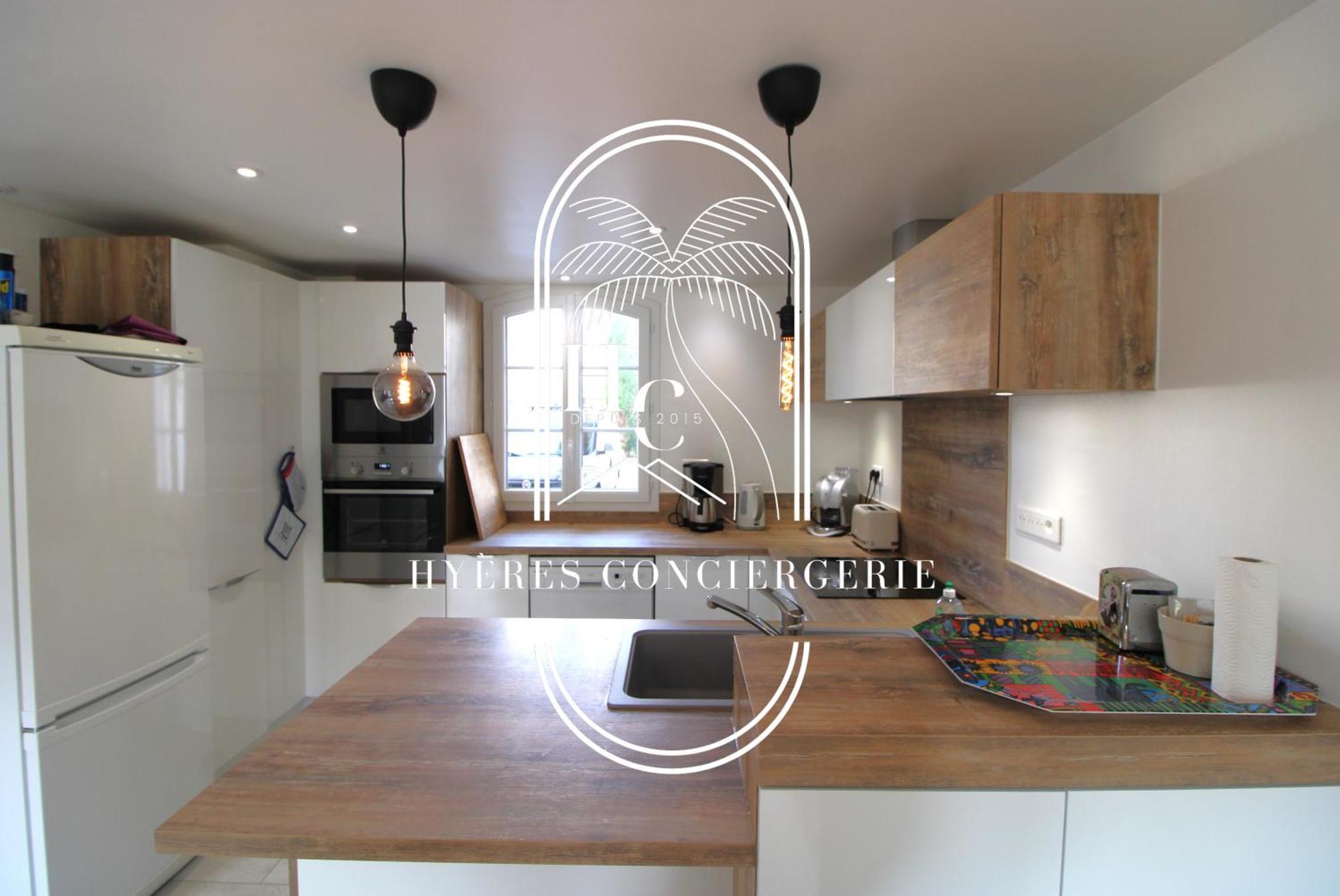 Duplex Au Coeur Du Port D'Hyeres- Plages Parking By Hc 外观 照片