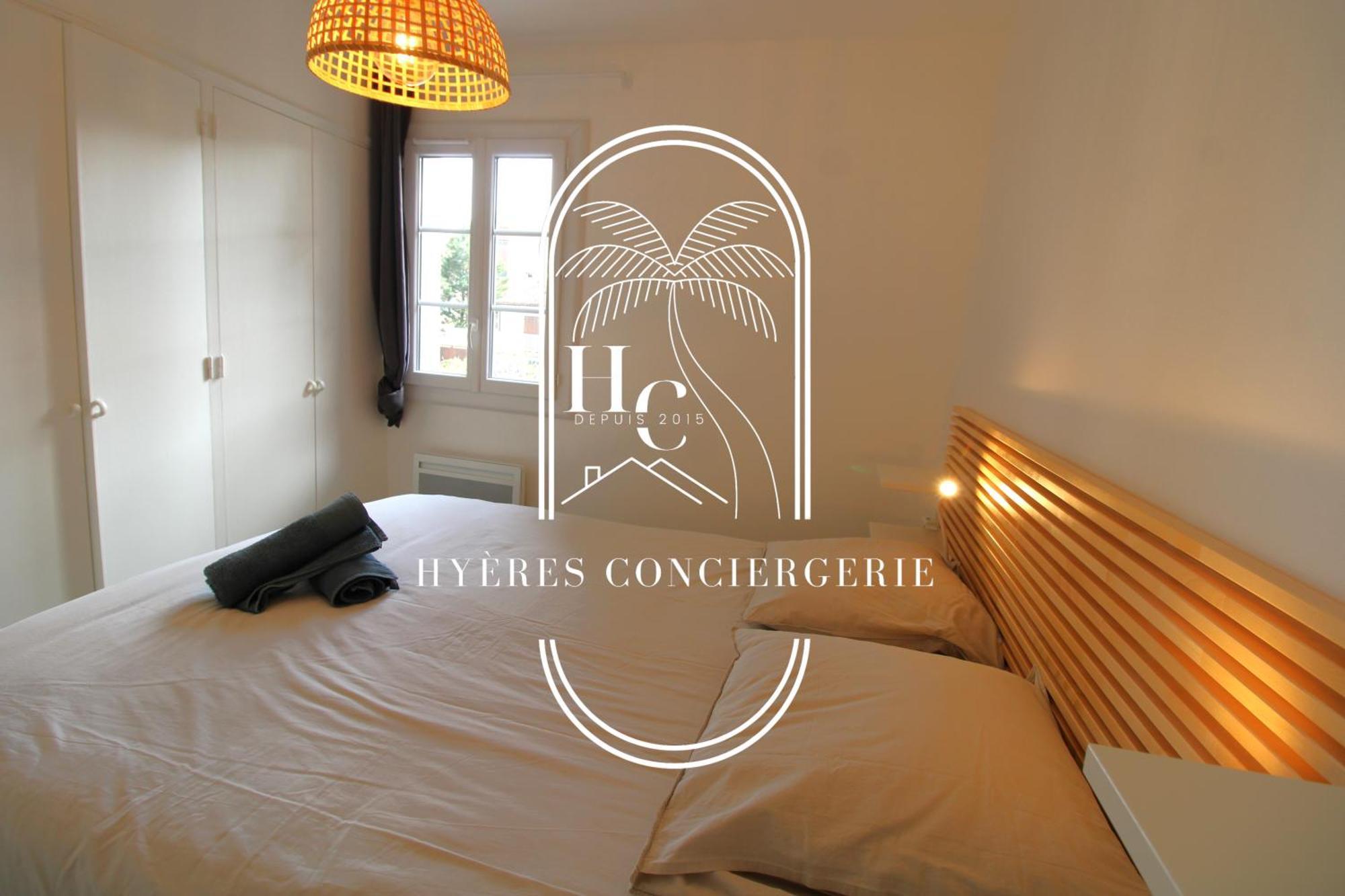 Duplex Au Coeur Du Port D'Hyeres- Plages Parking By Hc 外观 照片