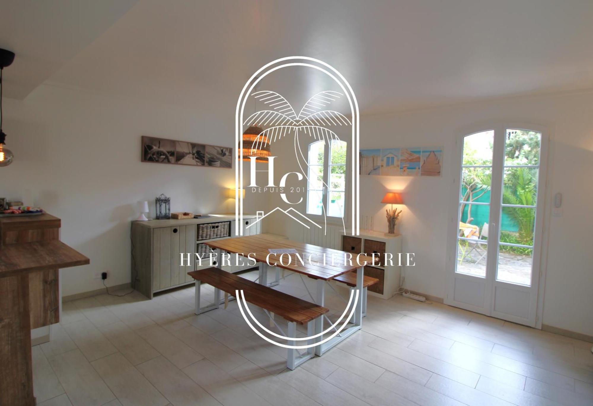 Duplex Au Coeur Du Port D'Hyeres- Plages Parking By Hc 外观 照片
